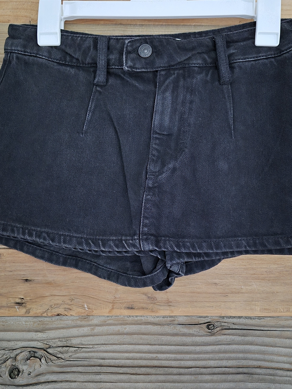 WE THE FREE Women's Denim SKORT - Classic High Waist SIZE 27 *FLAWED SEE BELOW**